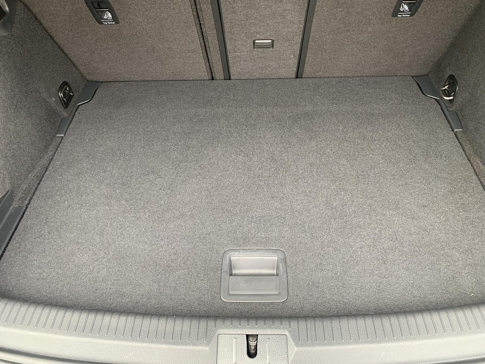 Volkswagen Golf 1.5 TSi 