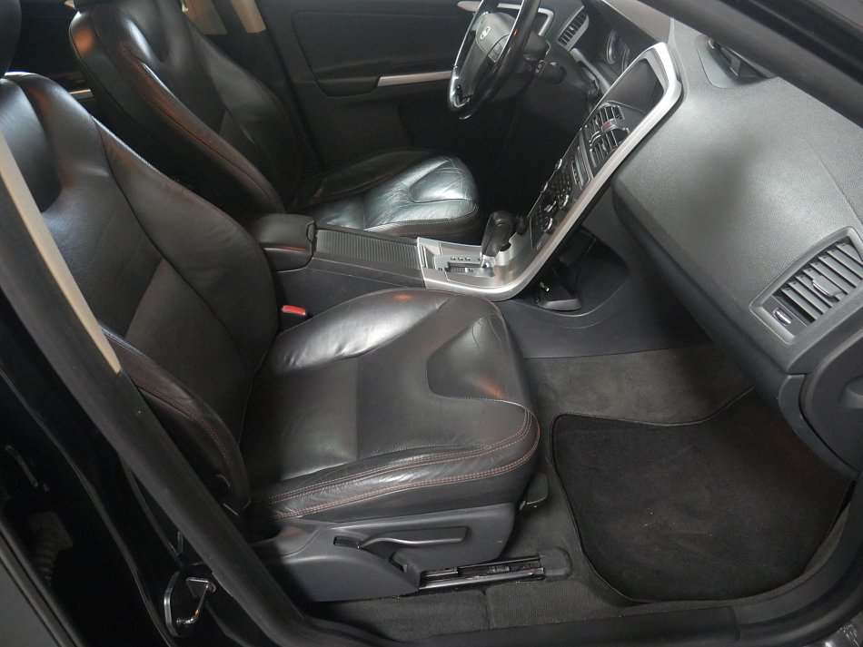 Volvo XC60 2.4D  4x4
