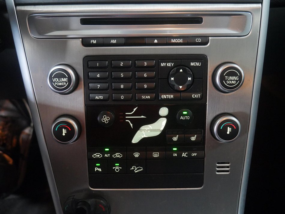 Volvo XC60 2.4D  4x4