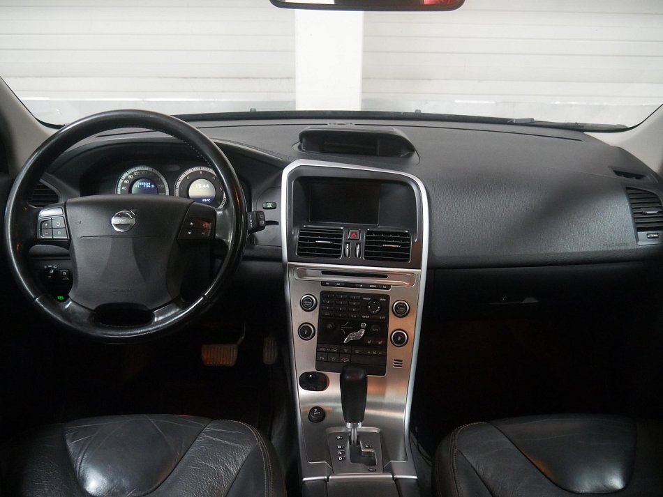 Volvo XC60 2.4D  4x4