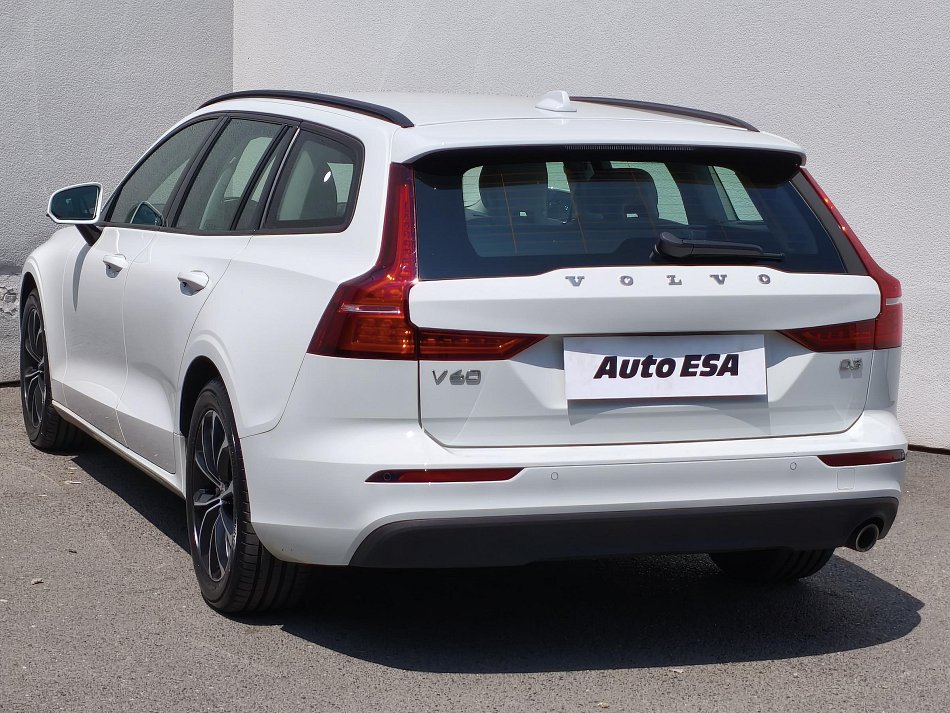 Volvo V60 2.0 D3 Momentum