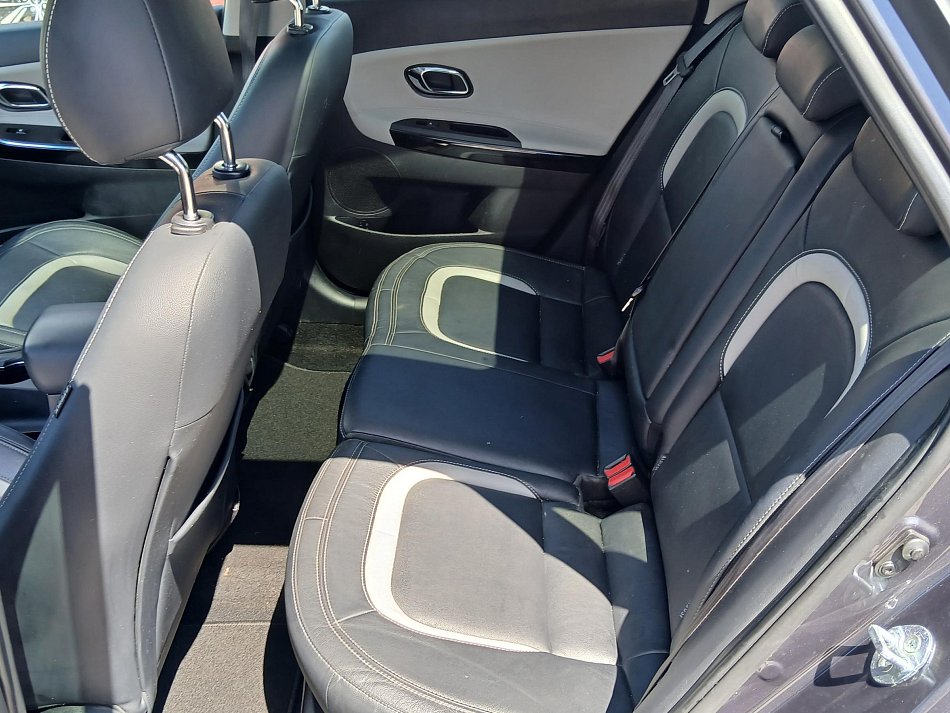 Kia Ceed 1.6 CRDi 