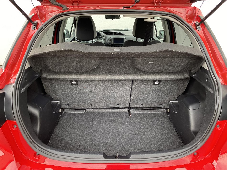 Toyota Yaris 1.5 i Active Y20