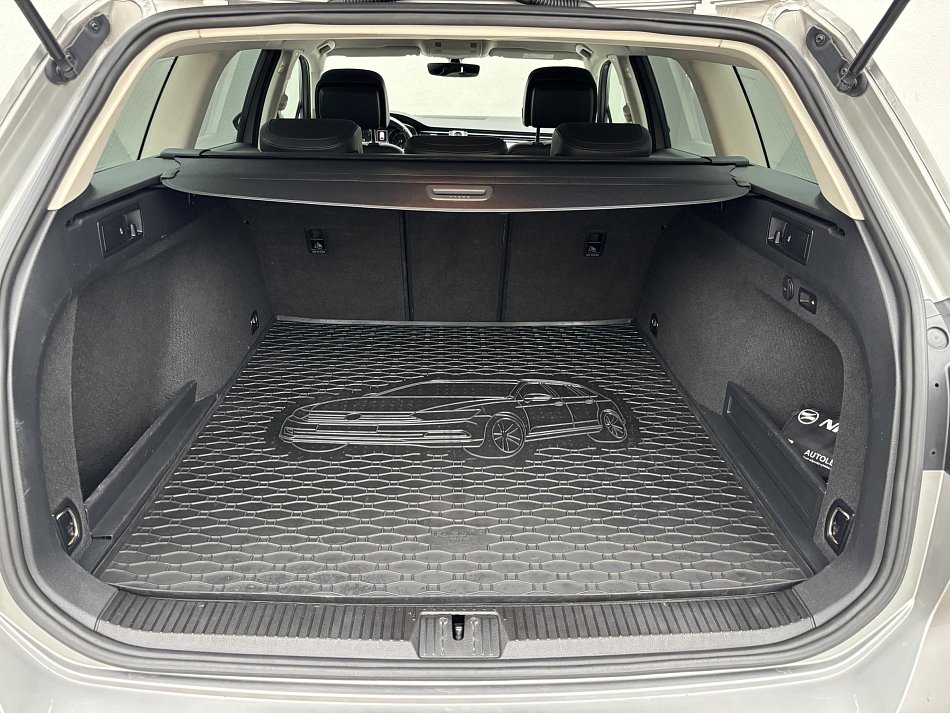 Volkswagen Passat 2.0TDi 
