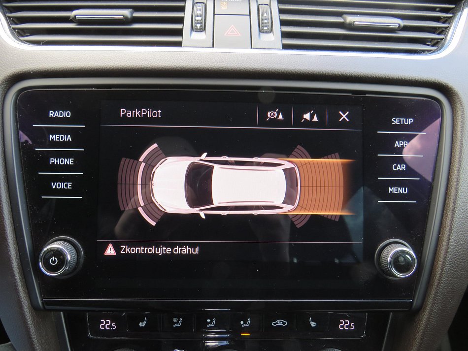 Škoda Octavia III 2.0TDi Scout 4x4