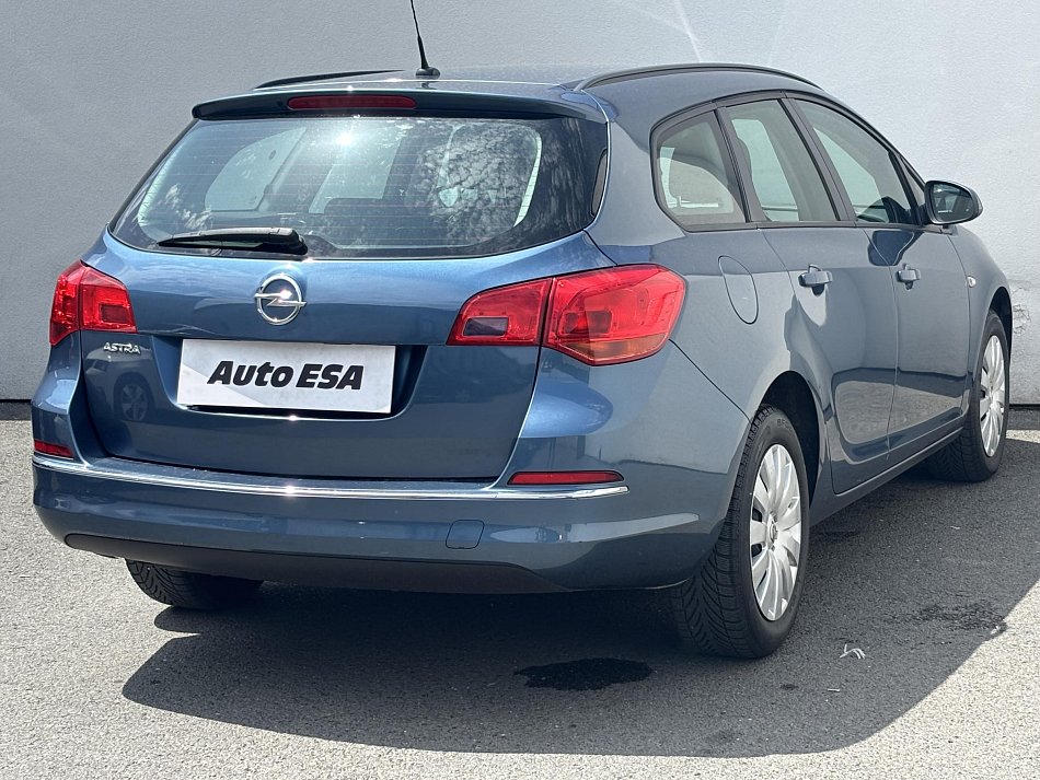 Opel Astra 1.6i Selection
