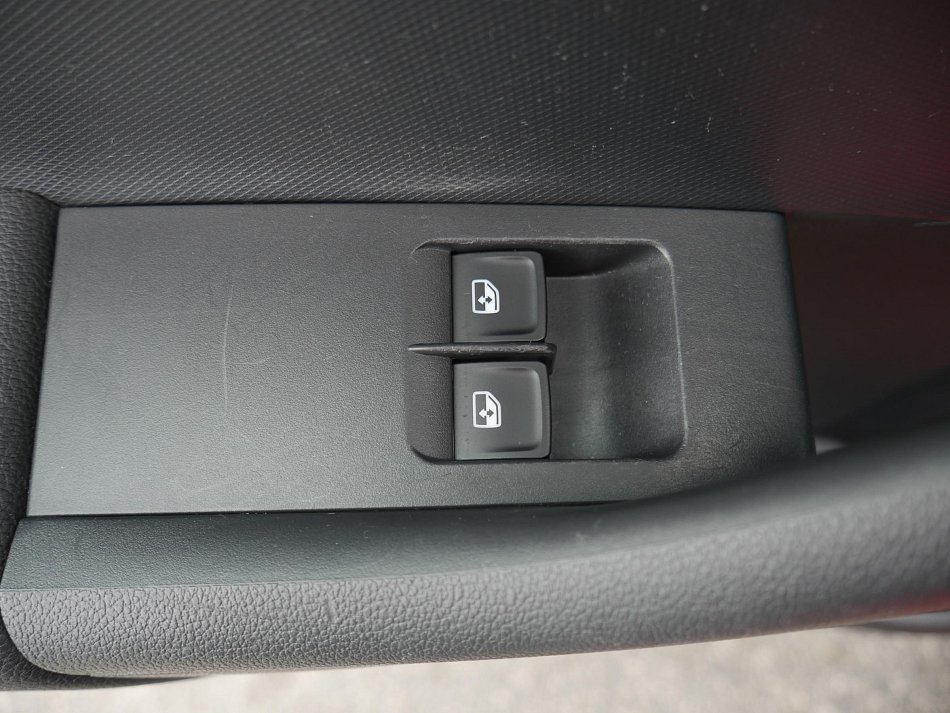 Škoda Rapid 1.0 TSI Active