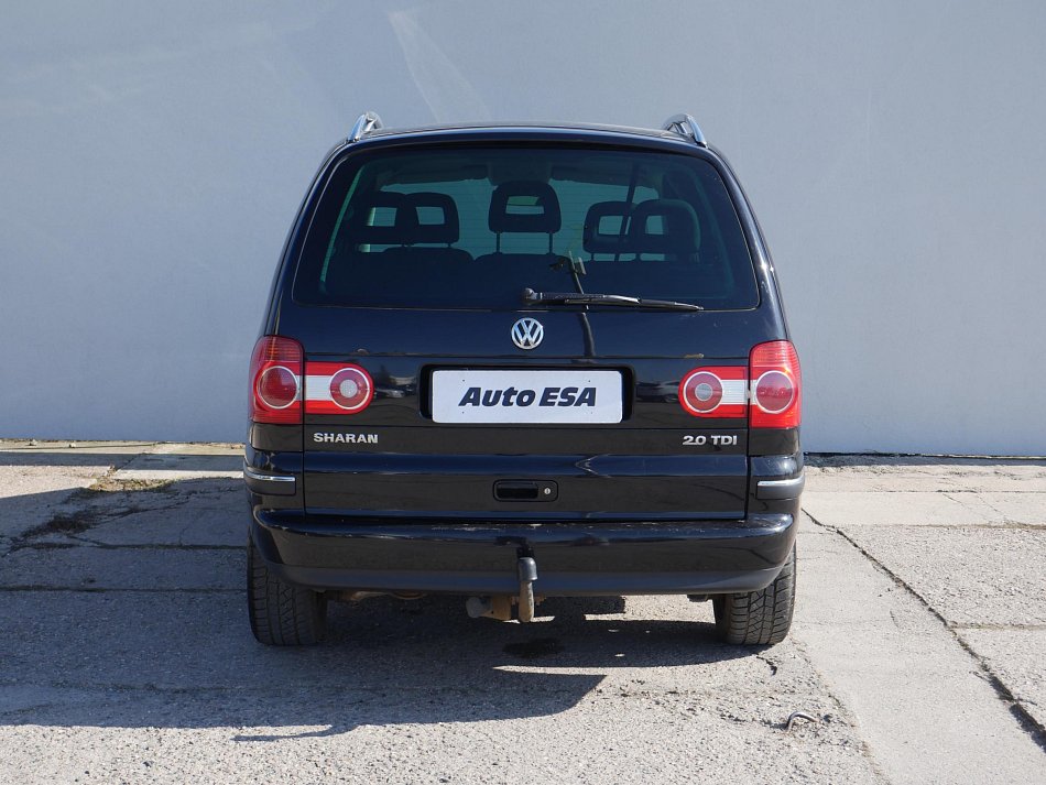 Volkswagen Sharan 2.0TDi 