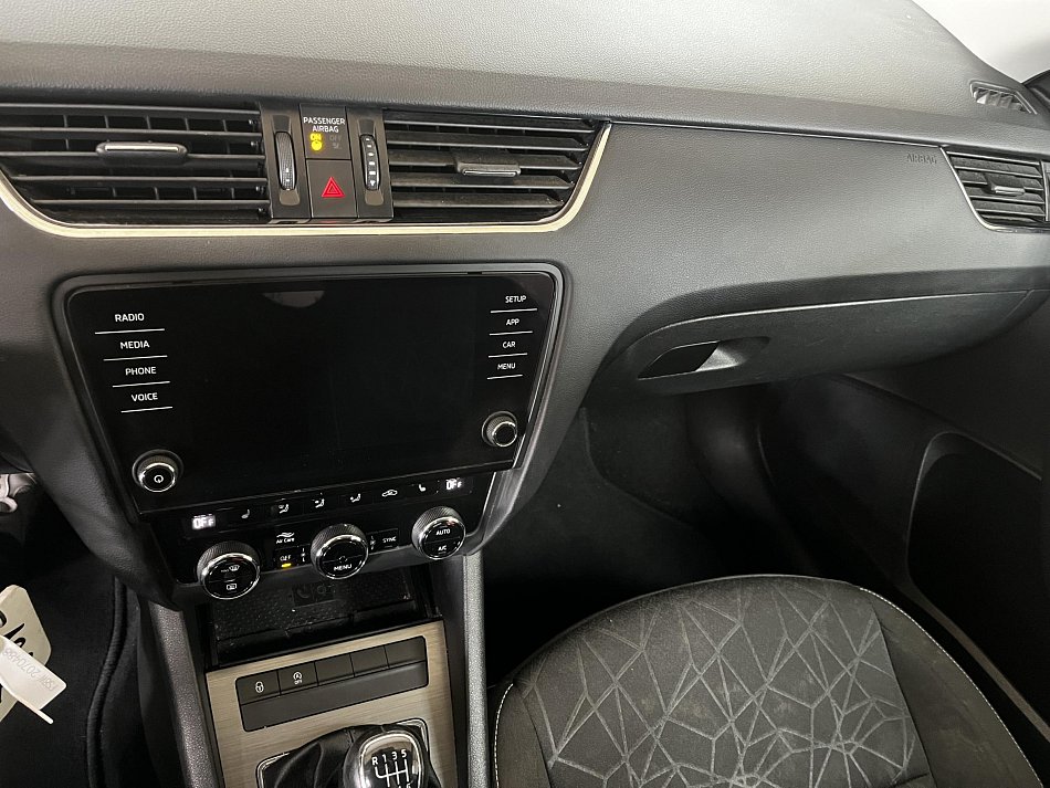 Škoda Octavia III 1.0 TSi Clever