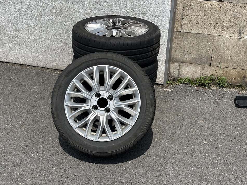 Fiat 500 1.2 8V Lounge