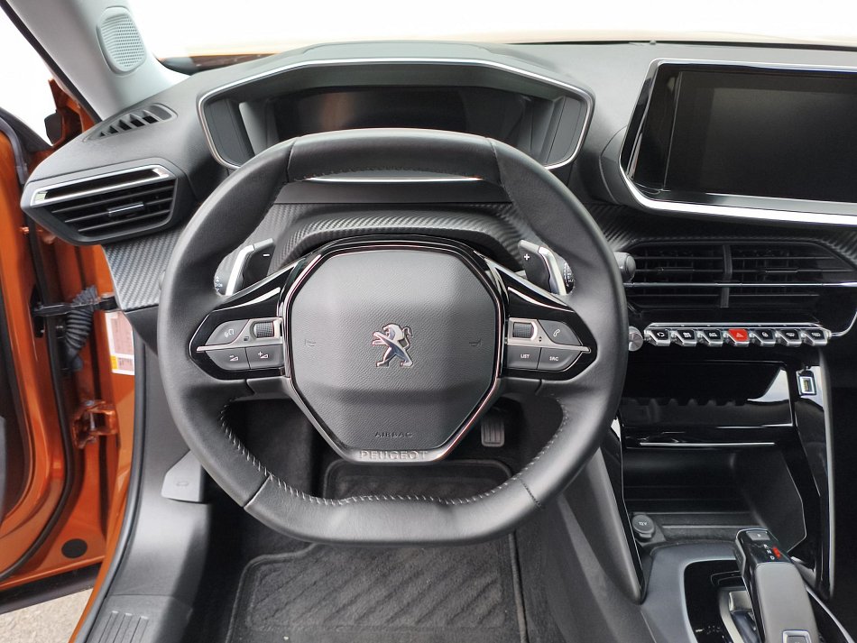Peugeot 2008 1.2 PT Allure