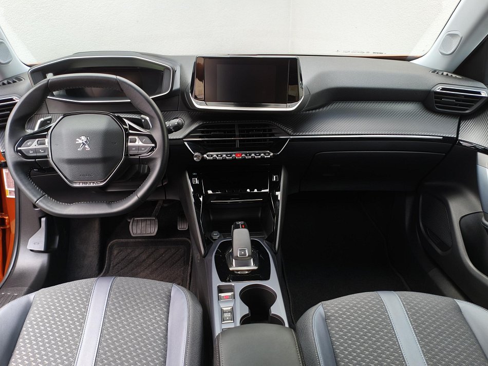 Peugeot 2008 1.2 PT Allure
