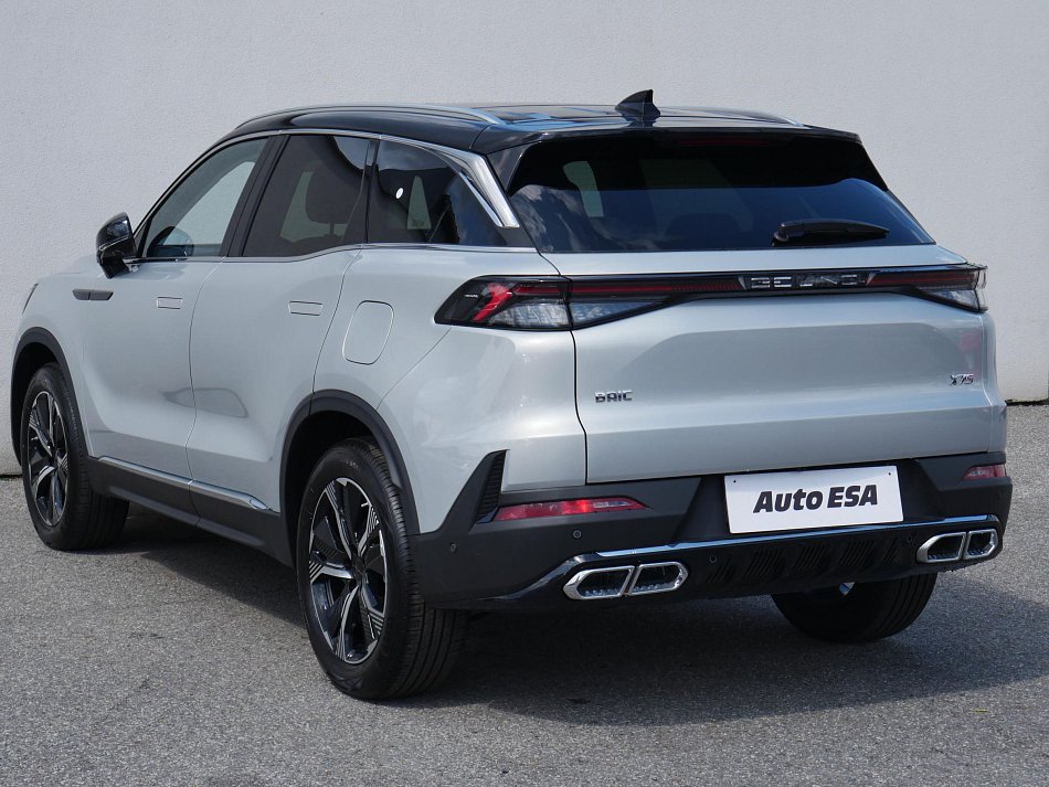 BAIC X75 1.5T 