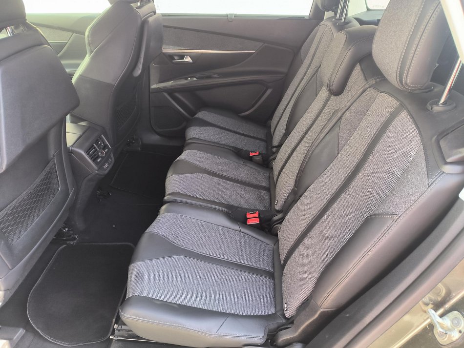 Peugeot 5008 1.6 HDi Allure