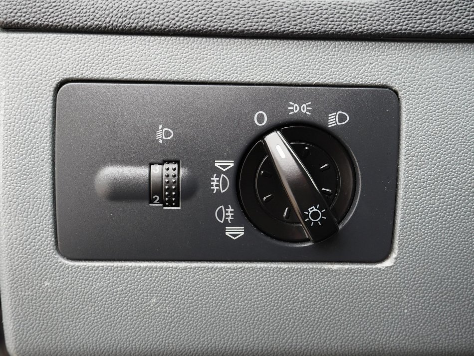 Škoda Fabia I 1.2 12V 
