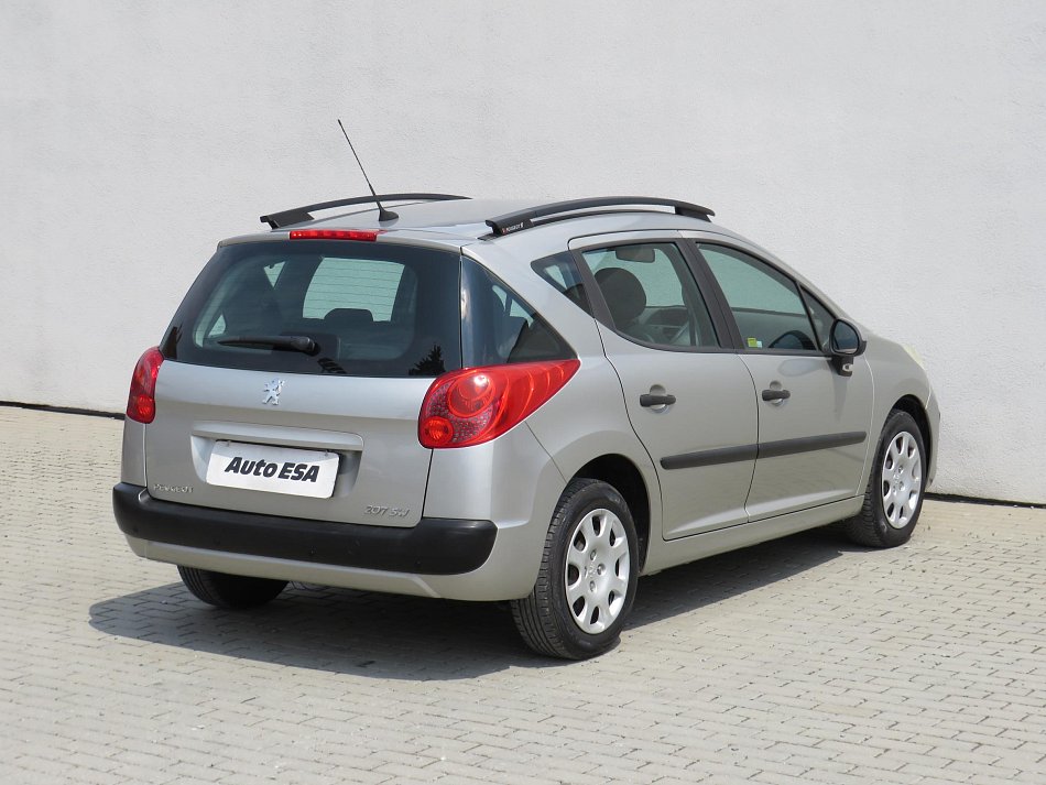 Peugeot 207 1.4i 