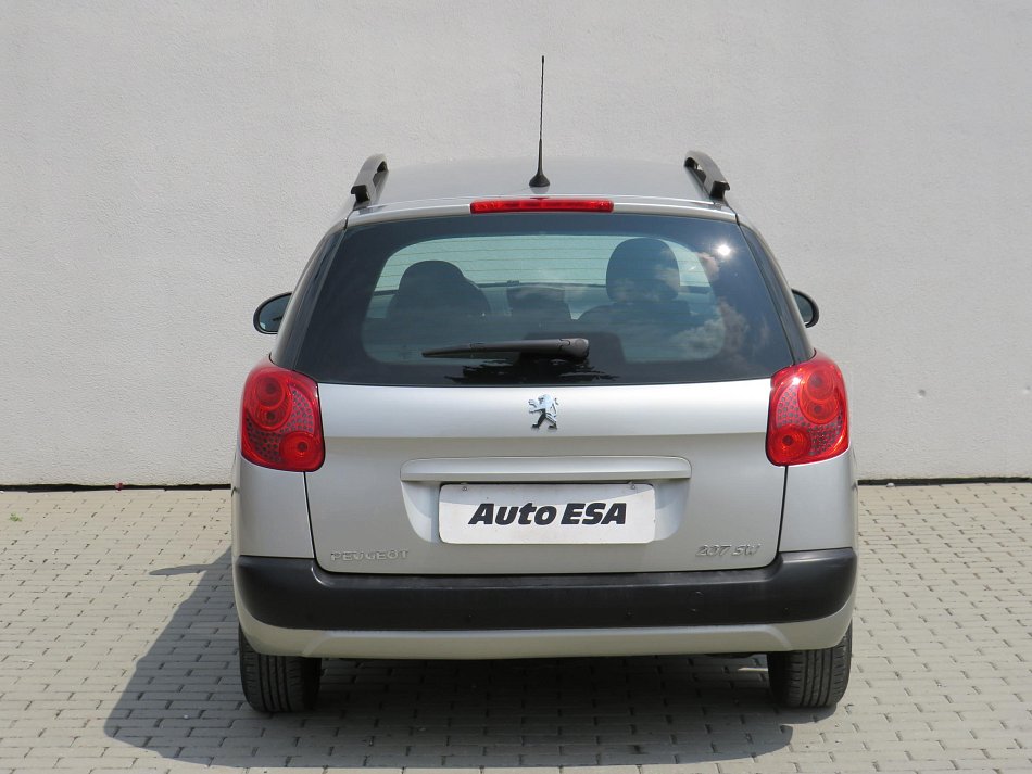 Peugeot 207 1.4i 