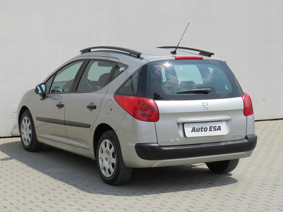 Peugeot 207 1.4i 