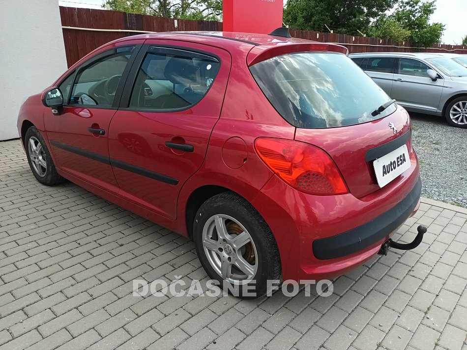 Peugeot 207 1.4i 