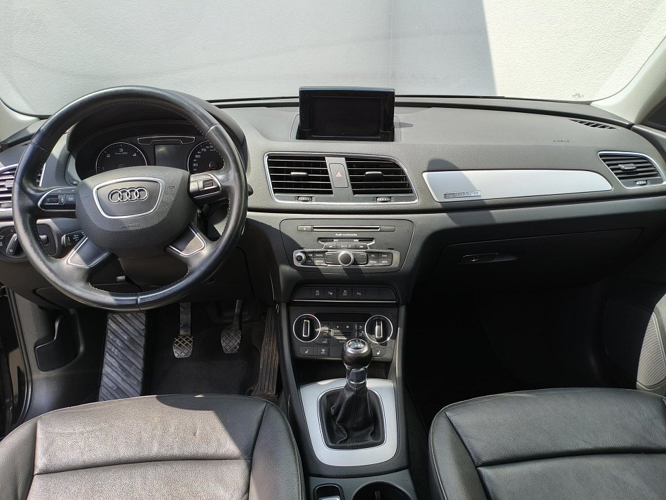 Audi Q3 2.0 TDi 