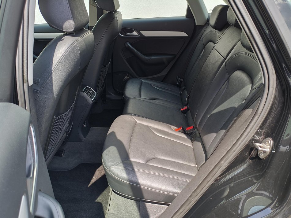 Audi Q3 2.0 TDi 