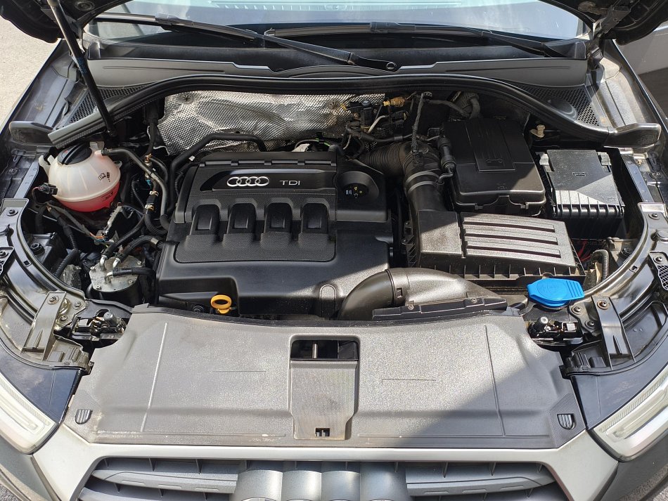 Audi Q3 2.0 TDi 