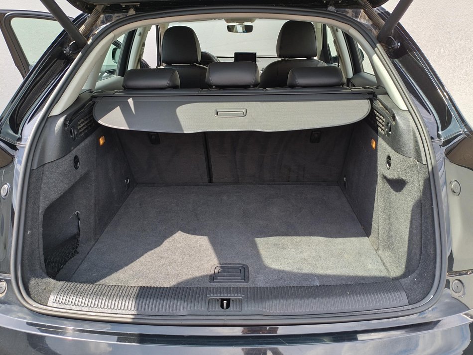 Audi Q3 2.0 TDi 