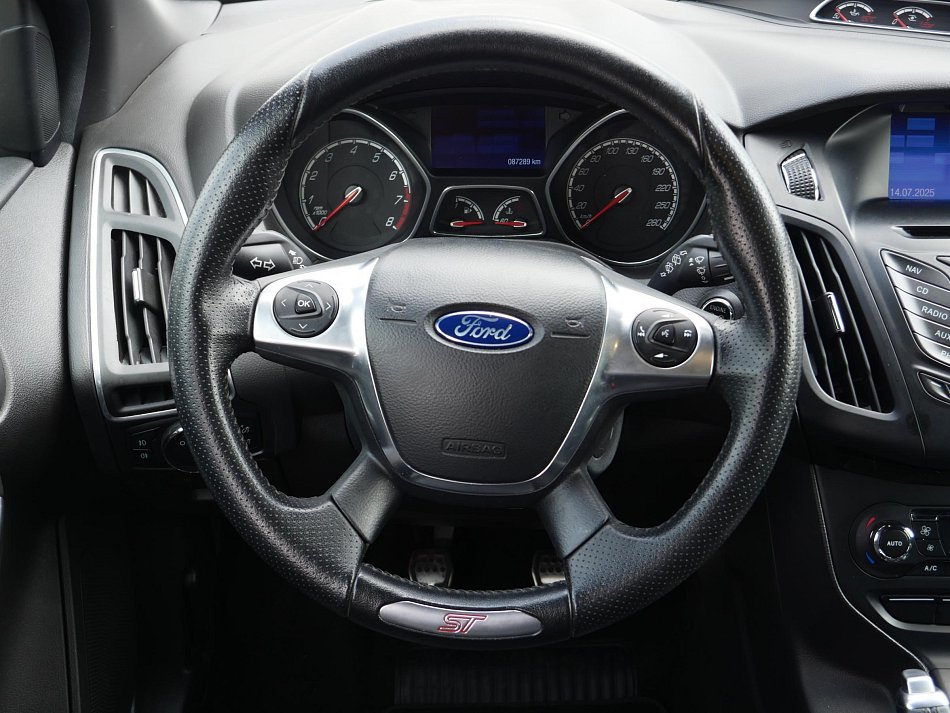 Ford Focus 2.0EB  ST