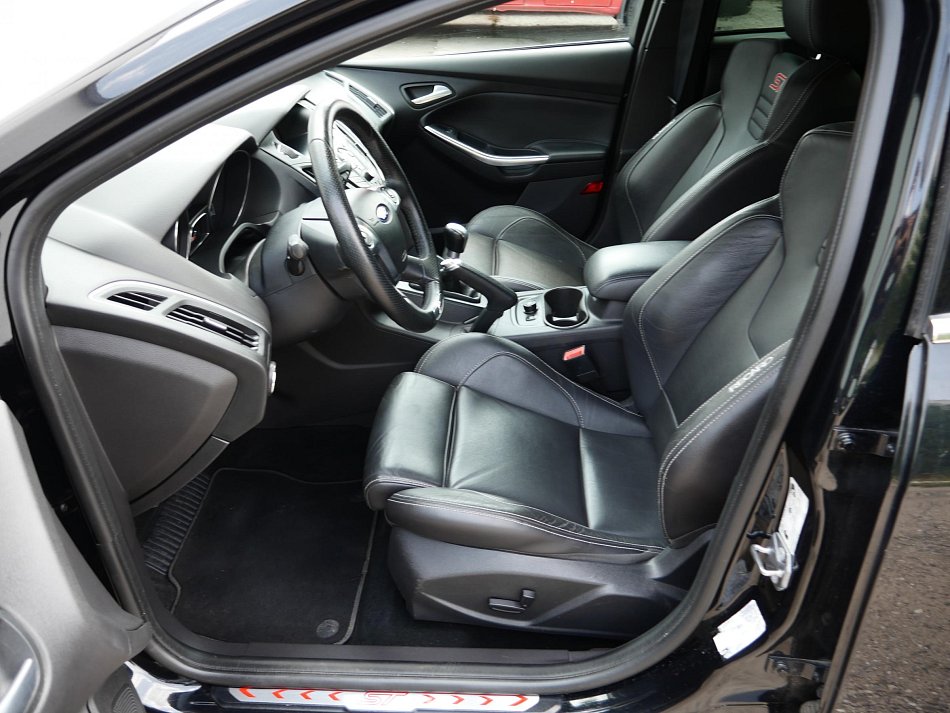 Ford Focus 2.0EB  ST