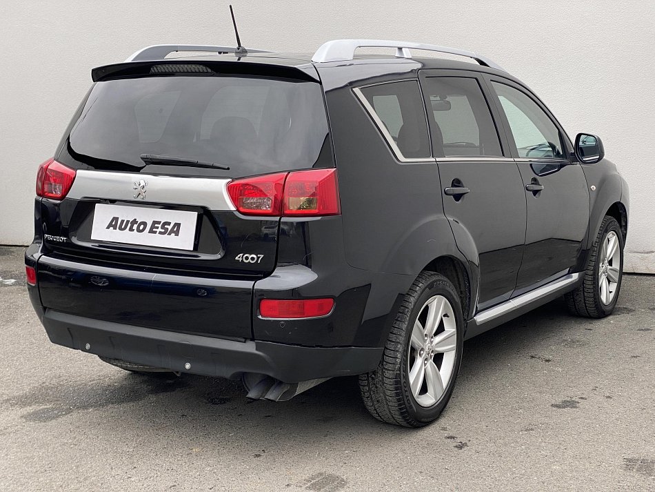 Peugeot 4007 2.2 HDi Platinum 4WD