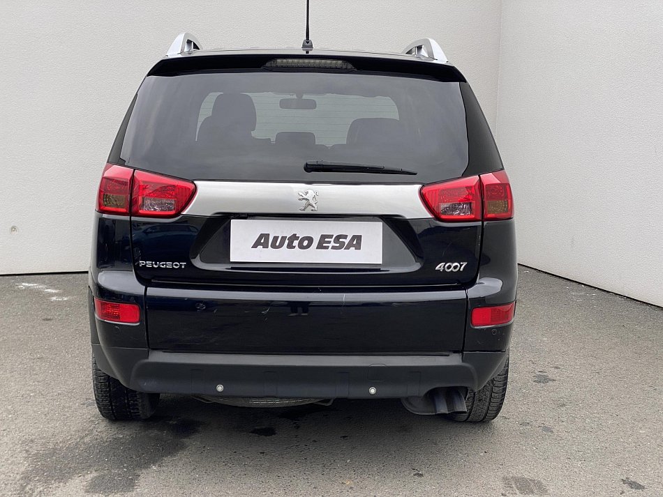 Peugeot 4007 2.2 HDi Platinum 4WD