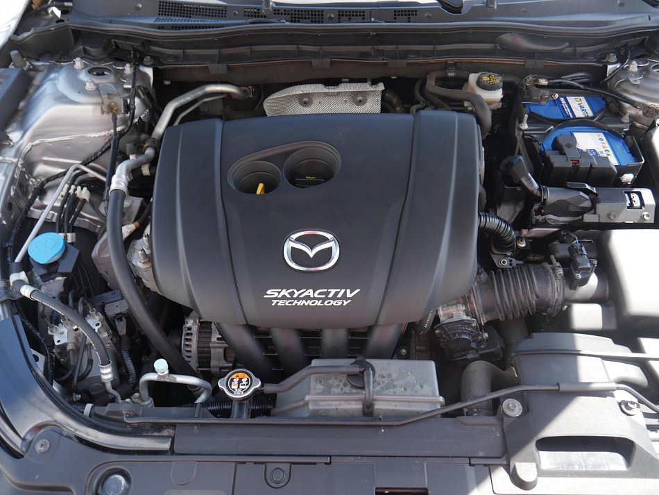 Mazda 6 2.0i 