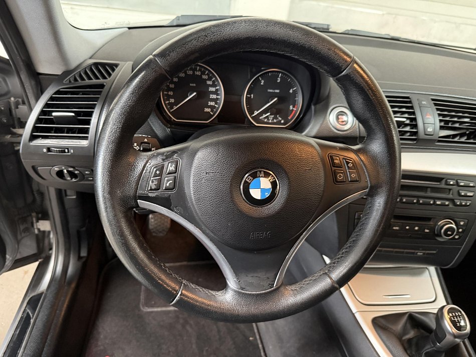 BMW Řada 1 2.0 D  120D