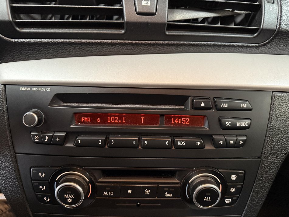 BMW Řada 1 2.0 D  120D
