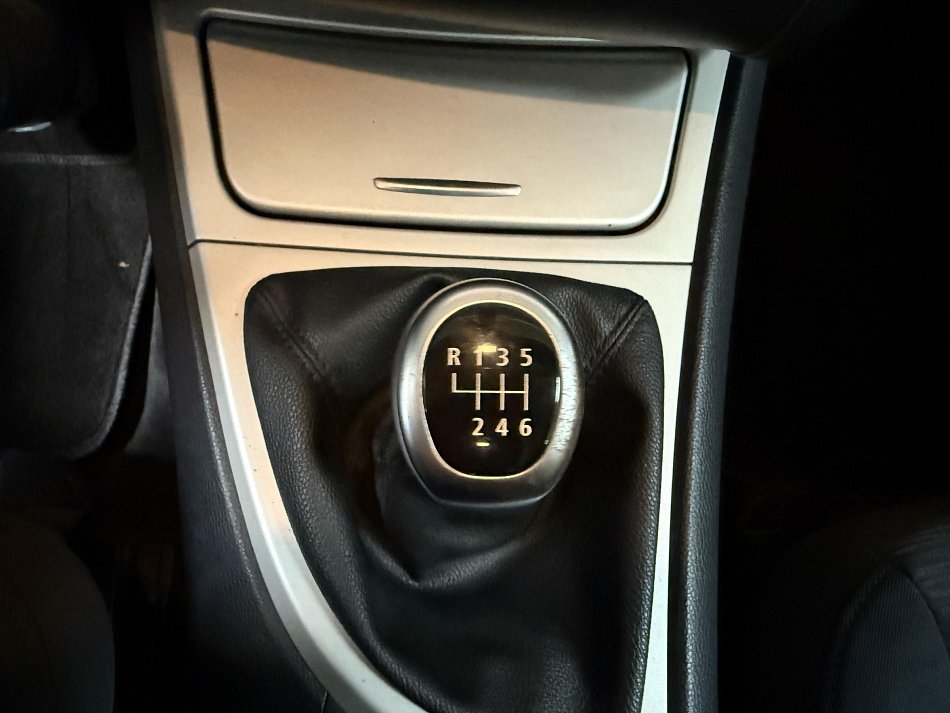 BMW Řada 1 2.0 D  120D