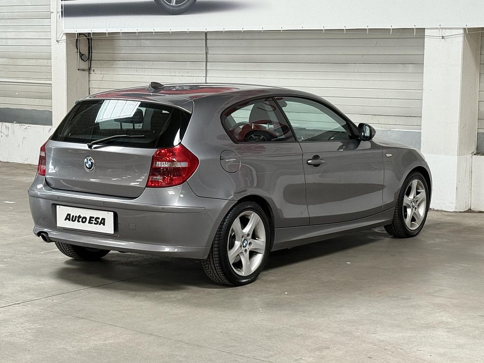 BMW Řada 1 2.0 D  120D