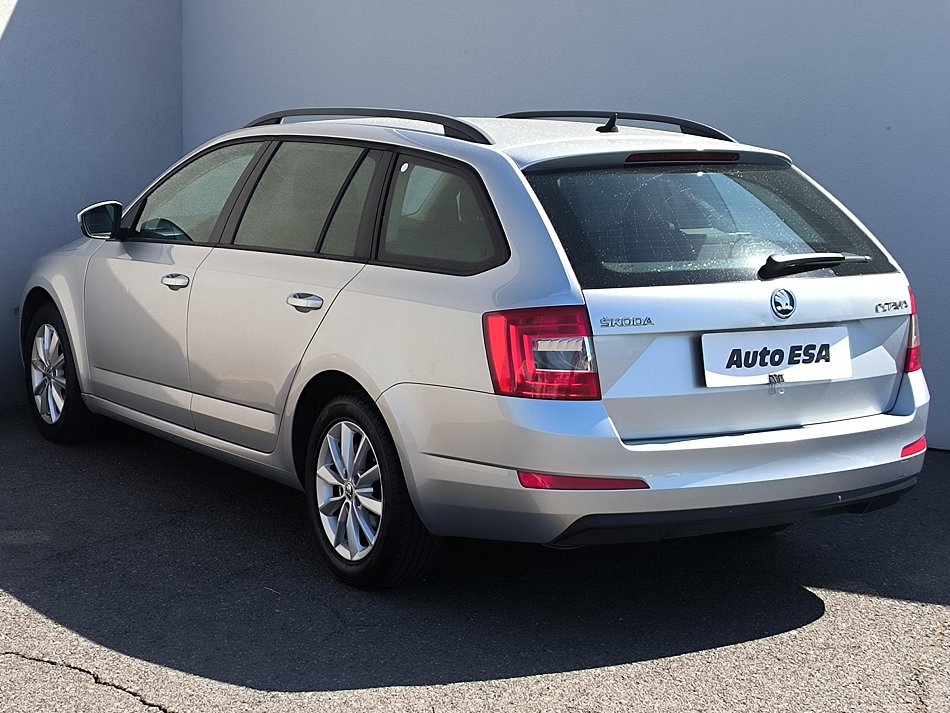 Škoda Octavia III 2.0TDi Ambition