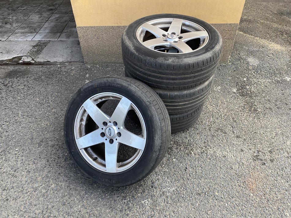 Ford Focus 1.8 TDCi 