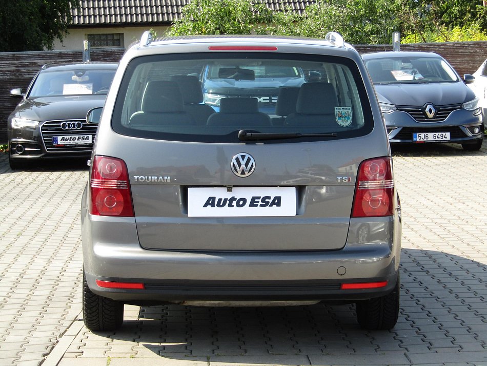Volkswagen Touran 1.4 TSI 