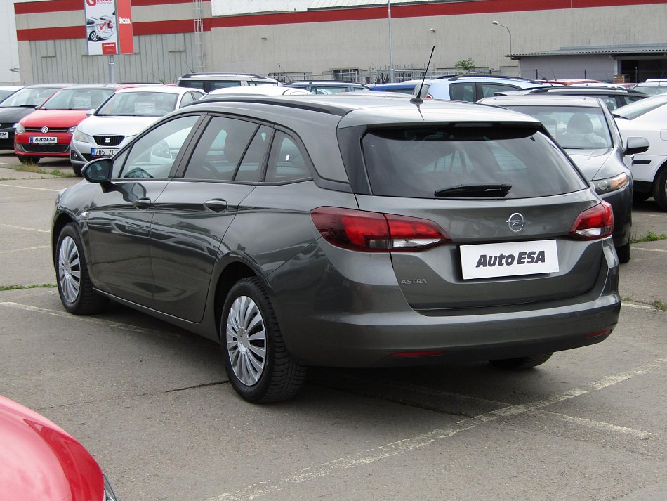 Opel Astra 1.6CDTI 