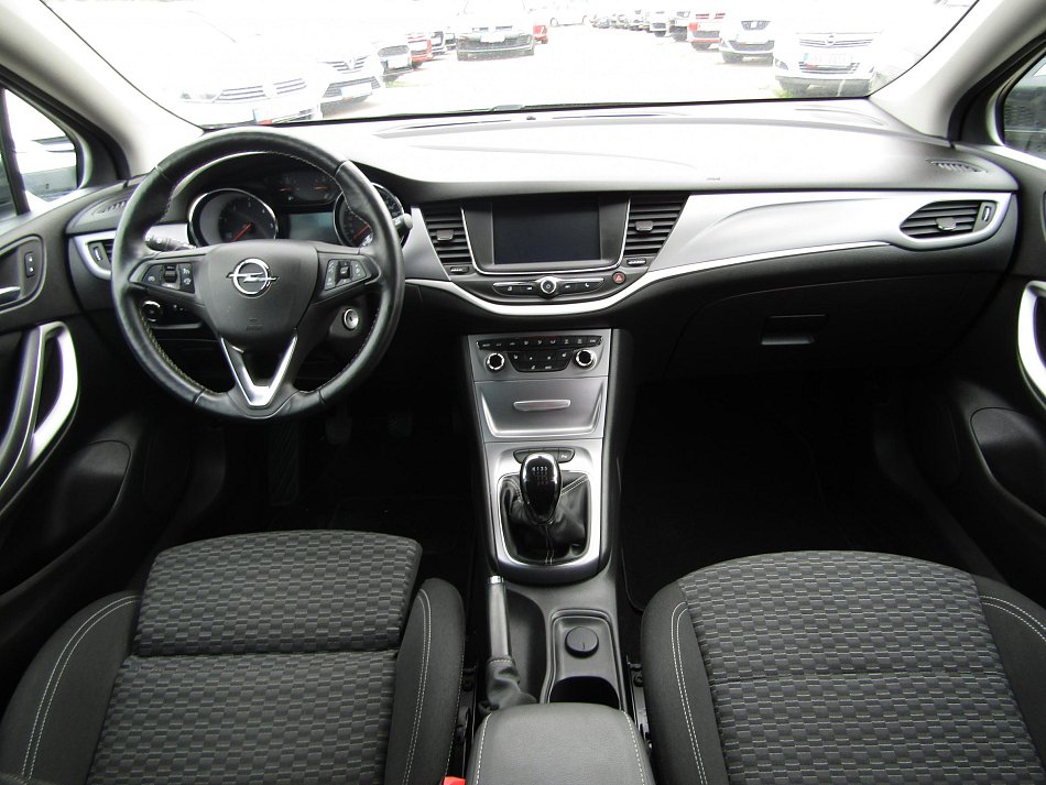 Opel Astra 1.6CDTI 