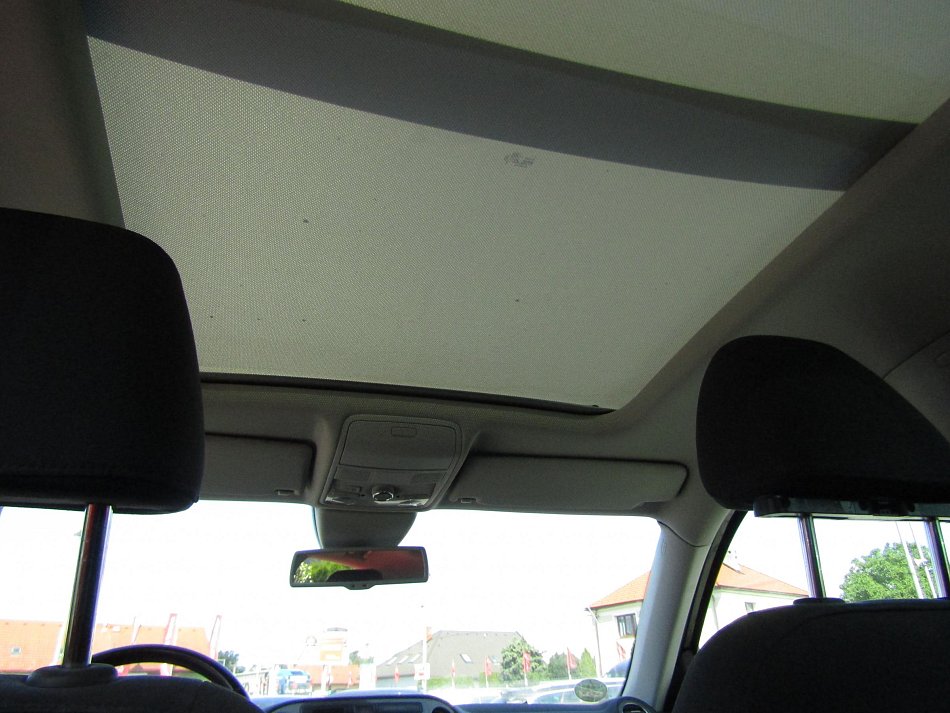 Volkswagen Tiguan 2.0 TDi 