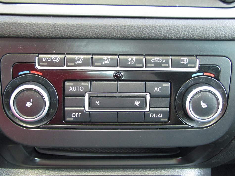 Volkswagen Tiguan 2.0 TDi 