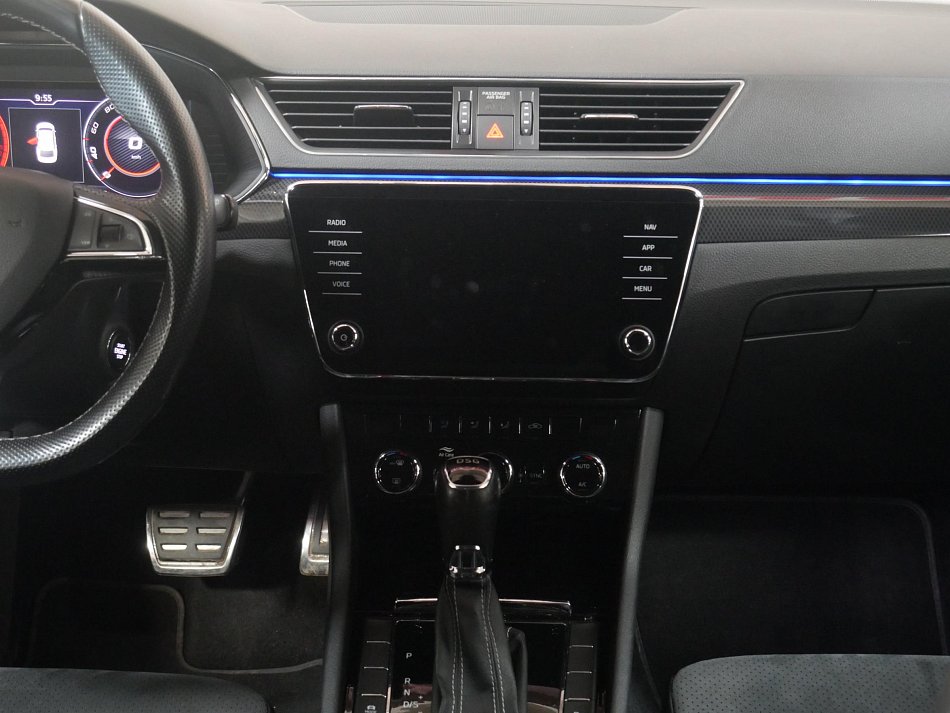 Škoda Superb III 2.0TDi 