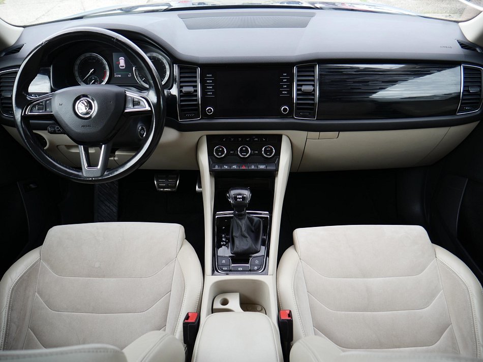 Škoda Kodiaq 2.0 TDi Elegance 4x4, 7míst