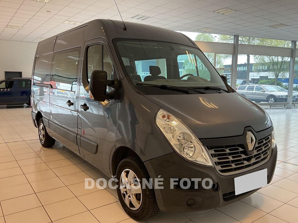 Renault Master 2.3dCi Energy L2 5míst