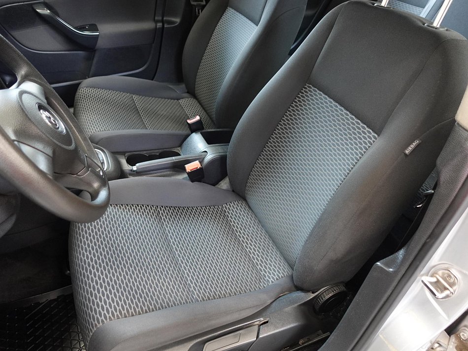 Volkswagen Golf 1.6 TDi Trendline