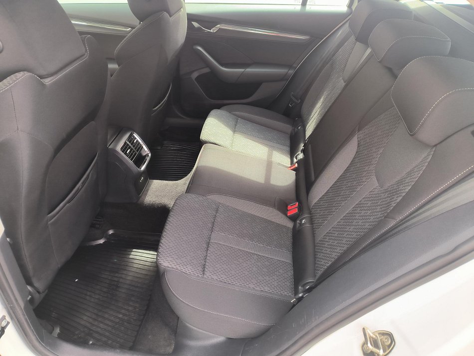 Škoda Octavia IV 2.0 TDi Style