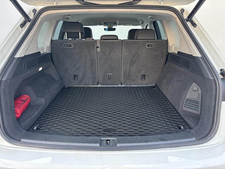 Volkswagen Touareg 3.0 TDi  4x4