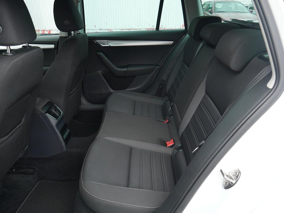 Škoda Octavia III 1.6 TDi Ambition